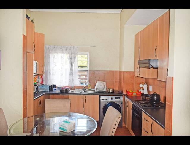 BEDROOM APARTMENT FOR SALE IN GRESSWOLD